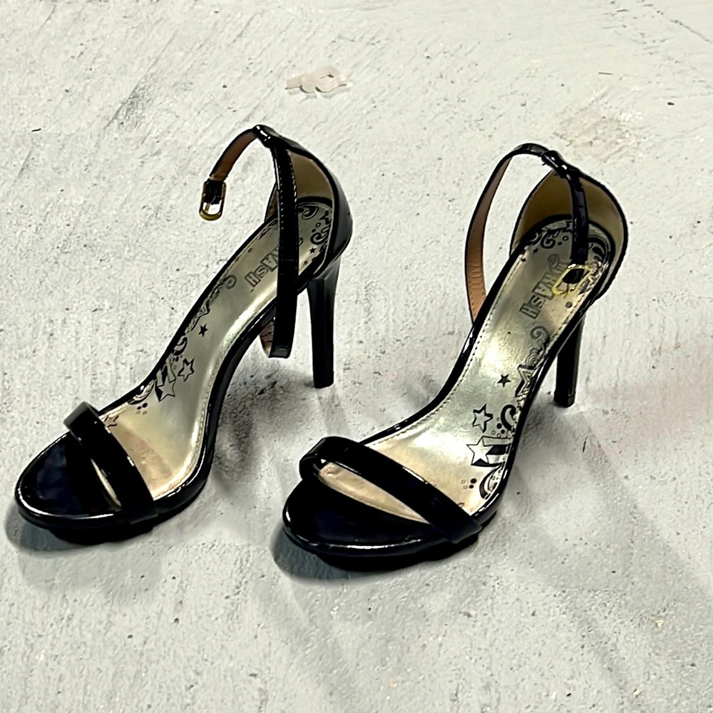 BRASH Black faux patent leather heels.